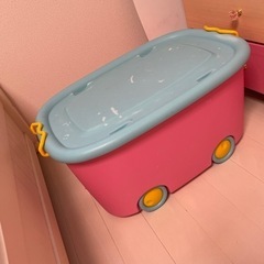子供収納ケース　急ぎです…
