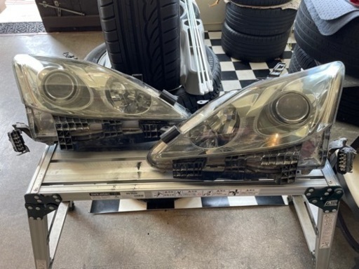 レクサス　IS20前期　左右ヘッドライト