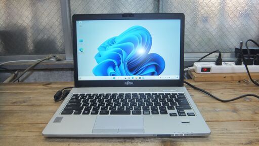 富士通 LIFEBOOK S935/K