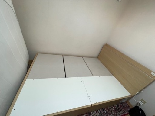 ダブルサイズベッドフレーム