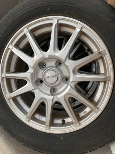 スタッドレスタイヤ4本BLIZZAK VRX 205/60R16 92Q TUBELESS