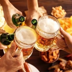 明日21日(土)19:00〜飲みませんか🍻✨