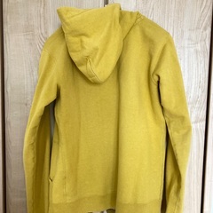 パーカー レディースMサイズの画像