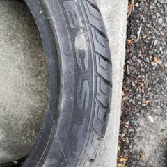 【決まりました】215/45/ZR17　タイヤ　6,000円