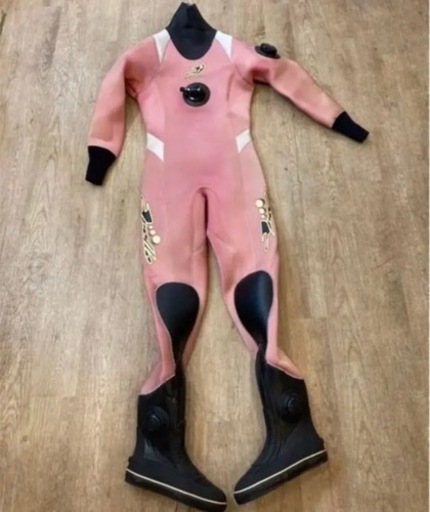 ドライスーツ スキューバダイビング用