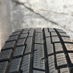 No.44スタッドレス145/80/R13 4H PCD100 鉄ホイール付4本セットの画像