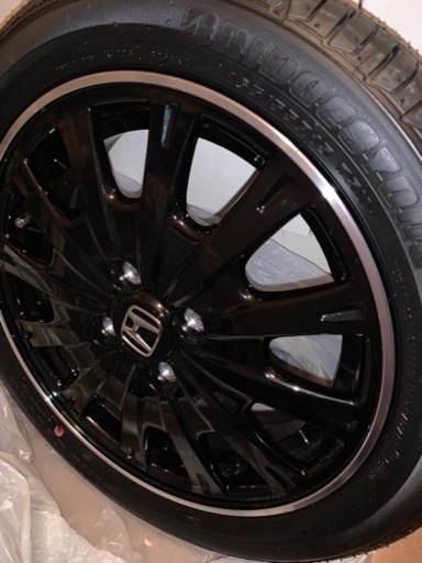 N-BOXカスタム純正タイヤホイール4本セット未使用品