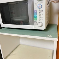 レンジ台　食器棚の画像