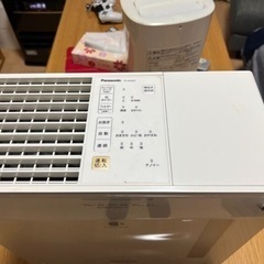 値下げ　パナソニック 加湿器の画像