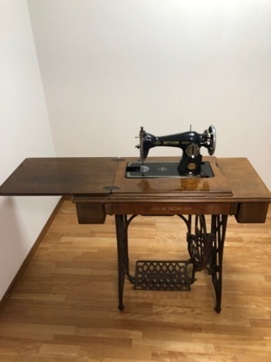 ミシン　足踏み　日立ミシン　レトロミシン