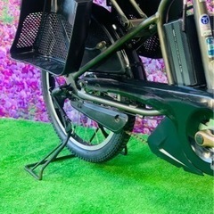 ❻ 4524子供乗せ電動自転車ヤマハ3人乗り新品20インチ良好バッテリーの画像
