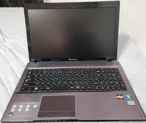 LenovoZ575　パーツ取り用　(ジャンク品)