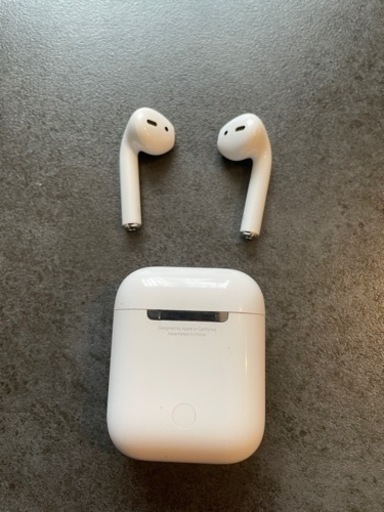 AirPods イヤホン