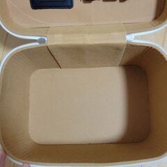 フクロウ コスメボックス 化粧箱の画像