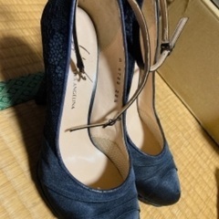 新品未使用パンプス　22.5cm 