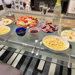 最終値下げ！大きめのガラステーブル(ローテーブル)