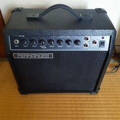 【入門者向け】島村楽器オリジナルブランド「Mavisエレキギターストラトモデル」＋FERNANDES＋マルチエフェクター「ZOOMG2]＋ハードケース＋コードブック（DVD付き）の画像