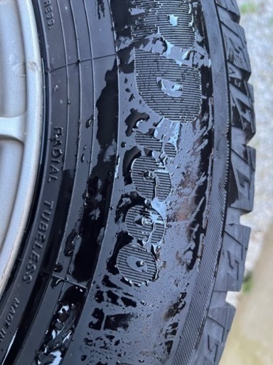 スタッドレスタイヤ　アルミホイールつき　195/65R15 プリウス等