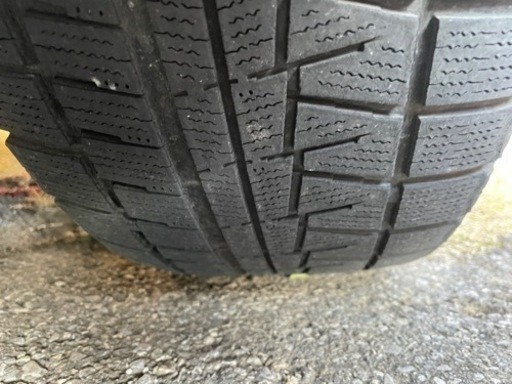 スタッドレスタイヤ　225/55R18