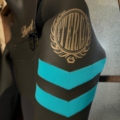 美品☆セミドライ／BEWET ウェットスーツ#５ミリ３ミリの画像