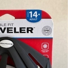 新品自転車ヘルメット&空気入れの画像