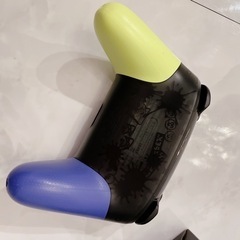 Switch スプラトゥーン　コントローラーほぼ新品の画像