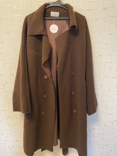 TABLEThotel segurの新品コート引き取って頂ける方！