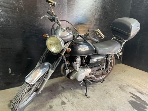 買取強化中！どんな車両でも1万円から！★お支払総額7.8万円★ SYM ウルフクラシック125 激安小型マニュアル車両入荷！ リアボックス付き！通勤通学でも！