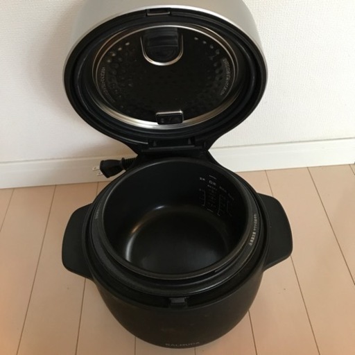 正規 バルミューダ ザ・ゴハン 炊飯器 3合 一人暮らし おしゃれ 炊飯 バルミューダ　炊飯器3合炊き　スタイリッシュ