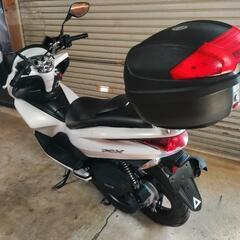 美車！ホンダPCX125　アイドリングストップ　 スクーターの画像