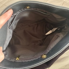 モコモコ付き　ショルダーバッグの画像