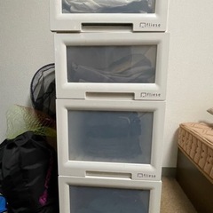 衣装ケース×4 