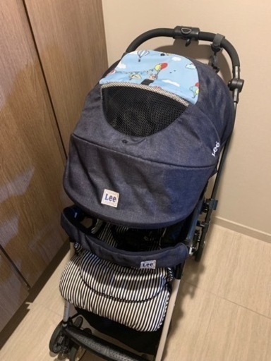Leeベビーカー