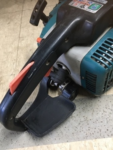 【メンテ済】makita エンジンチェーンソー ME333