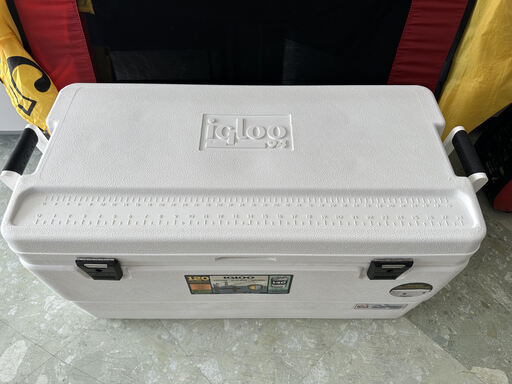 igloo(イグルー) クーラーボックス MARINE ULTRA マリーンウルトラ 94　リサイクルショップ宮崎屋住吉店　231.21 y
