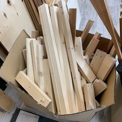 【一旦受付終了】たくさんのお問い合わせありがとうございます。木材　様々なサイズあり　無料　0円の画像
