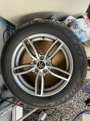 プジョー5008用スタッドレスタイヤホイール4本セット