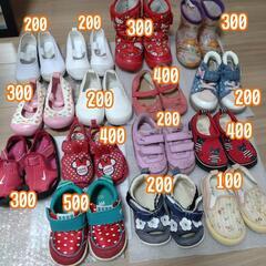 女の子子供用シューズ 一足100円～の画像