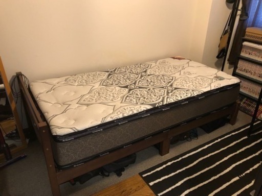 ムスタリング・マットレス+ニトリ・すのこベッド　シングル