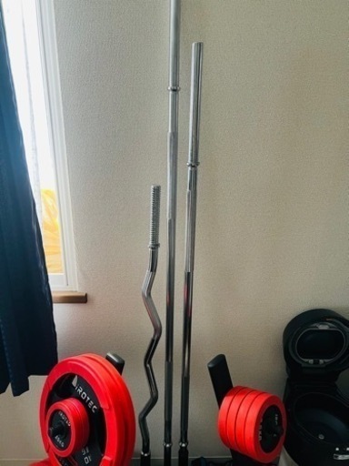 ベンチプレス　プレート多数　トレーニング器具
