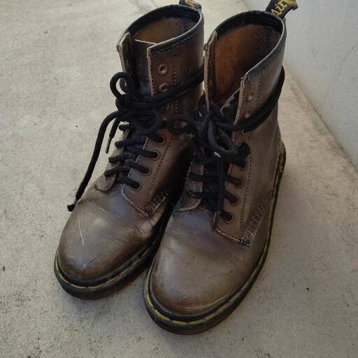 【お値下げ】Dr.Martens　ドクターマーチン　８ホール　ブロンズ
