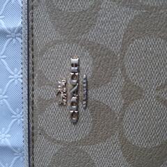 COACHの長財布の画像