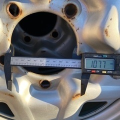 jb23  タイヤ2本　お話し中の画像