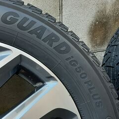 スタッドレスタイヤ 205/60R16 YOKOHAMA iceGUARD 純正アルミホイール付　４本の画像