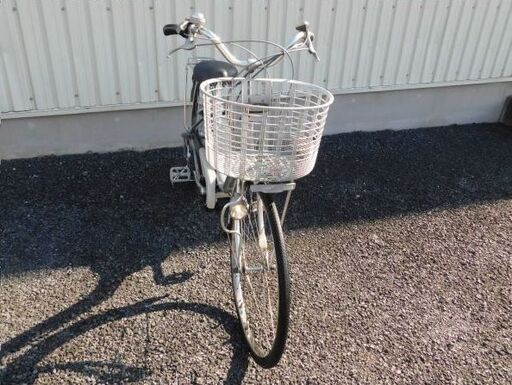 新基準 2010 ヤマハ PAS リチウムT PZ26LT シルバー 8.1Ah 充電回数僅か24回 新品サドル 新品ブレーキワイヤー 車体＆バッテリー極めて良好 自575