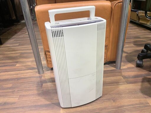 【苫小牧バナナ】未使用品保管品 コロナ/CORONA 除湿器 タンク2.2L 2002年製 CD-632 箱あり 現状渡し♪