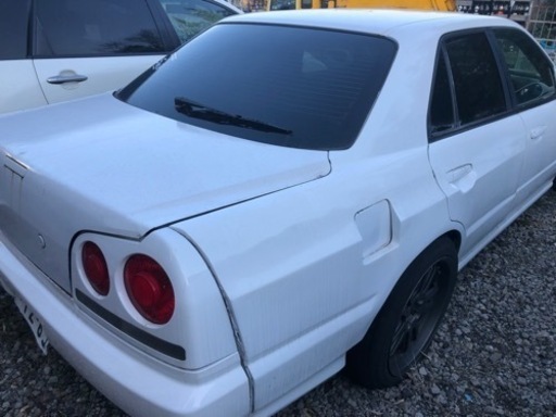 ER34 スカイライン　