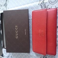 GUCCIの長財布
