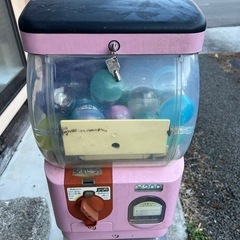 カプセルトイ用ガチャガチャの画像