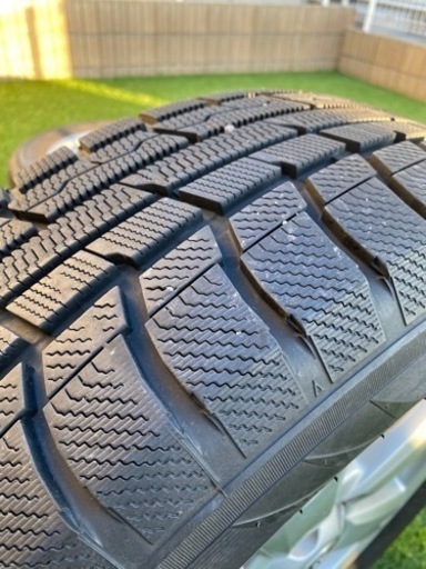 スタッドレスタイヤ 225/65R17